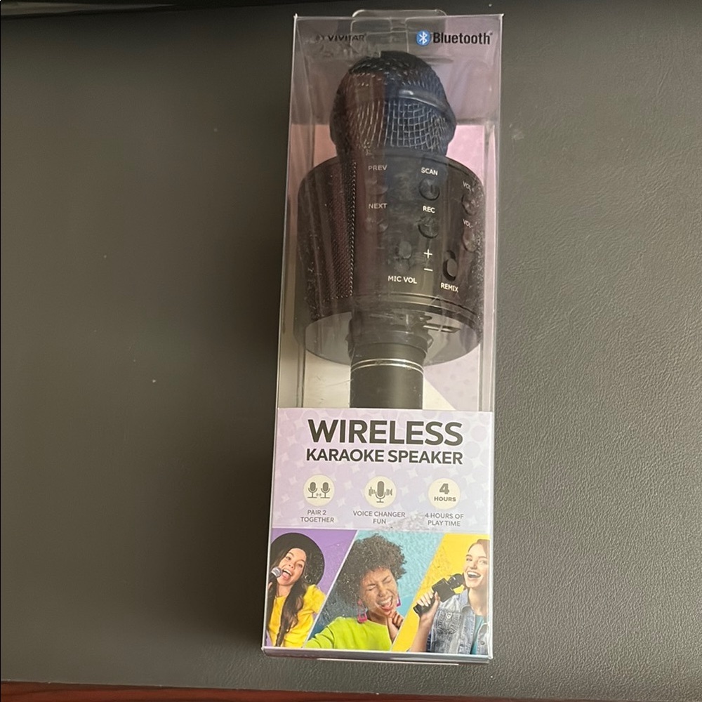 Vivitar iSing Black Wireless Karaoke Microphone